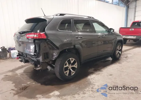 2015 Jeep Cherokee Trailhawk from USA, damaged, VIN 1C4PJMBS7FW772728